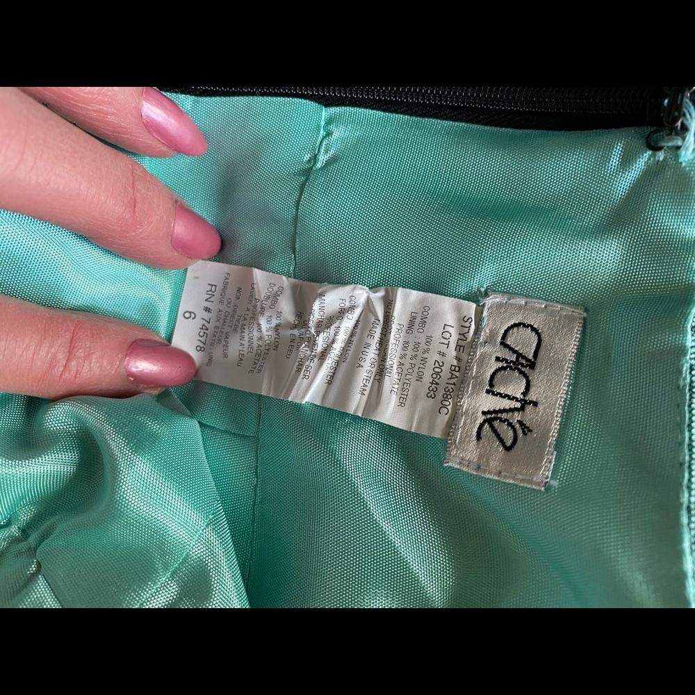 Cache dress - Picture 7 of 8
